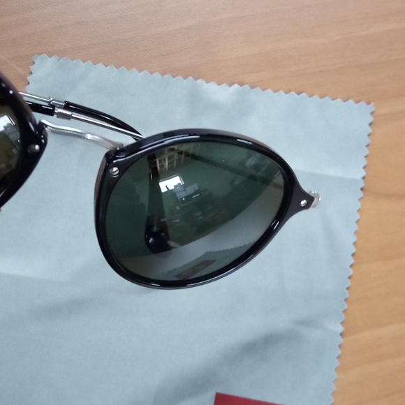 Ray-Ban rb2447 sunglasses - Picture 2 of 4